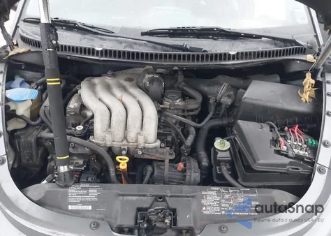 2002 Volkswagen New Beetle Gls из США, поврежденный, VIN 3VWCB21C22M461547